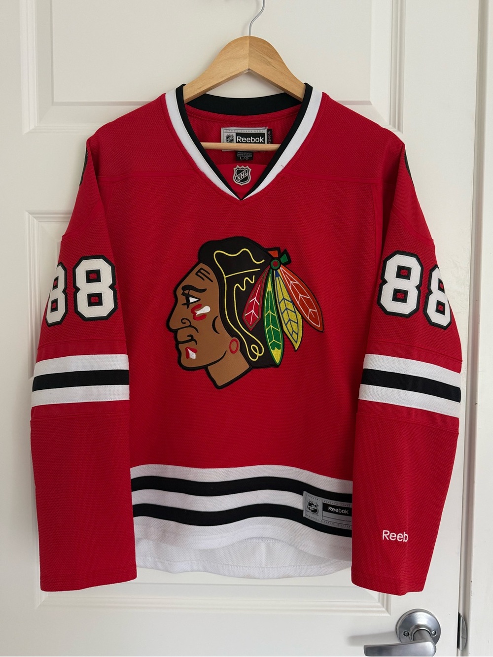Patrick Kane #88 Chicago Blackhawks Reebok NHL Jersey Women’s Large Red Stitched